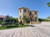 Satılır 6 otaqlı 350 m2 villa Şüvəlan