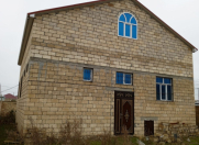 Satılır 4 otaqlı 140 m2 həyət evi İmişli