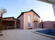 Satılır 4 otaqlı 140 m2 bağ evi Novxanı