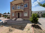 Satılır 4 otaqlı 300 m2 bağ evi Mərdəkan