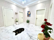 Satılır 3 otaqlı 105 m2 yeni tikili Neapol dairəsi