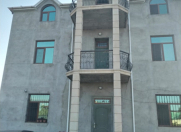 Satılır 4 otaqlı 150 m2 bağ evi Novxanı