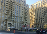 Satılır 2 otaqlı 75 m2 yeni tikili Azneft meydanı