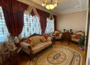 Satılır 4 otaqlı 100 m2 köhnə tikili Bakıxanov