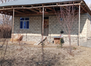 Satılır 3 otaqlı 12 m2 həyət evi Şəki