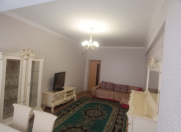 İcarəyə verilir 3 otaqlı 120 m2 yeni tikili Bayıl