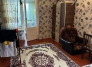 Satılır 2 otaqlı 30 m2 köhnə tikili Qara Qarayev m.