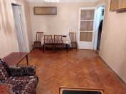 Satılır 2 otaqlı 50 m2 köhnə tikili 8 km