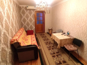 İcarəyə verilir 2 otaqlı 45 m2 köhnə tikili İnşaatçılar m.