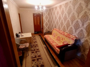 İcarəyə verilir 2 otaqlı 45 m2 köhnə tikili Elmlər Akademiyası m.