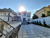 Satılır 8 otaqlı 550 m2 villa Badamdar