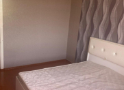 Satılır 2 otaqlı 65 m2 köhnə tikili Xalqlar Dostluğu m.