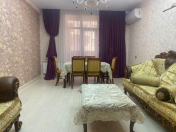 İcarəyə verilir 3 otaqlı 160 m2 yeni tikili 28 May m.