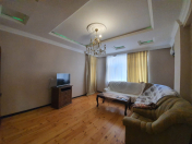 Satılır 2 otaqlı 80 m2 yeni tikili Əhmədli m.