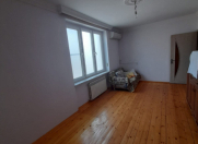 Satılır 2 otaqlı 45 m2 köhnə tikili Bakıxanov