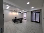 İcarəyə verilir 4 otaqlı 195 m2 ofis Xətai r.
