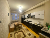 Satılır 3 otaqlı 130 m2 yeni tikili 8 km