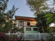 İcarəyə verilir 3 otaqlı 50 m2 bağ evi Quba