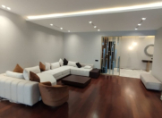 Satılır 4 otaqlı 215 m2 yeni tikili Nərimanov r.