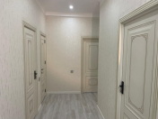 Satılır 2 otaqlı 86 m2 yeni tikili Azadlıq prospekti m.