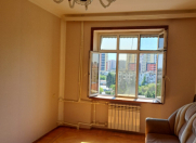 İcarəyə verilir 2 otaqlı 60 m2 köhnə tikili Qara Qarayev m.