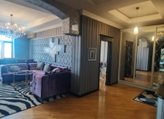 Satılır 3 otaqlı 140 m2 yeni tikili 28 May m.