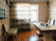 Satılır 3 otaqlı 65 m2 köhnə tikili Neftçilər m.