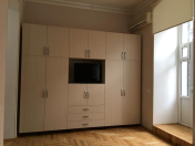 İcarəyə verilir 1 otaqlı 30 m2 köhnə tikili Nizami m.