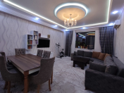 Satılır 2 otaqlı 70 m2 yeni tikili 8 Noyabr m.