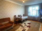 Satılır 3 otaqlı 70 m2 köhnə tikili Y.Günəşli