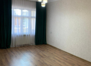 Satılır 3 otaqlı 90 m2 köhnə tikili Əhmədli m.