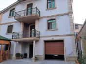 Satılır 7 otaqlı 326 m2 həyət evi Badamdar