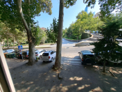 Satılır 2 otaqlı 60 m2 köhnə tikili Axundov bağı