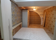 İcarəyə verilir 2 otaqlı 31 m2 həyət evi İnşaatçılar m.