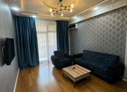 İcarəyə verilir 3 otaqlı 85 m2 yeni tikili Bakı Dövlət Universiteti