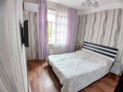 Satılır 3 otaqlı 49 m2 köhnə tikili Ukrayna dairəsi