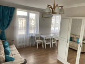 İcarəyə verilir 1 otaqlı 32 m2 köhnə tikili Şah İsmayıl Xətai m.