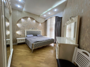 İcarəyə verilir 3 otaqlı 110 m2 yeni tikili Şah İsmayıl Xətai m.