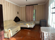 İcarəyə verilir 2 otaqlı 80 m2 həyət evi ABŞ səfirliyi