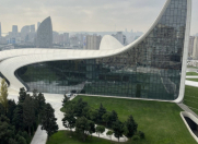 İcarəyə verilir 4 otaqlı 165 m2 yeni tikili Heydər Əliyev Mərkəzi