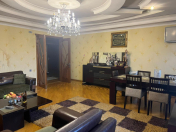 Satılır 3 otaqlı 134 m2 yeni tikili 8 mkr