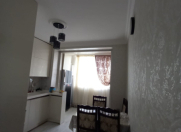 Satılır 3 otaqlı 85 m2 köhnə tikili Bakıxanov