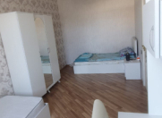 İcarəyə verilir 3 otaqlı 80 m2 köhnə tikili Sahil m.