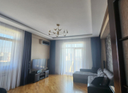 Satılır 3 otaqlı 120 m2 yeni tikili Qara Qarayev m.
