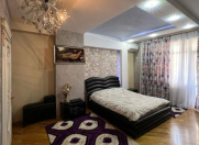 Satılır 3 otaqlı 180 m2 yeni tikili Gənclik m.