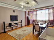 Satılır 3 otaqlı 149 m2 yeni tikili 9 mkr