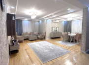 Satılır 7 otaqlı 260 m2 həyət evi Pirşağı