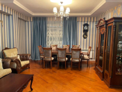 Satılır 4 otaqlı 147 m2 yeni tikili Yeni Yasamal