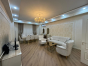 Satılır 3 otaqlı 143 m2 yeni tikili 8 km