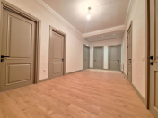 Satılır 4 otaqlı 175 m2 yeni tikili Nəriman Nərimanov m.